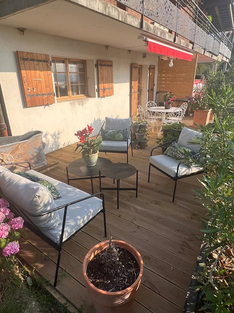 Independent studio in Savoyard chalet