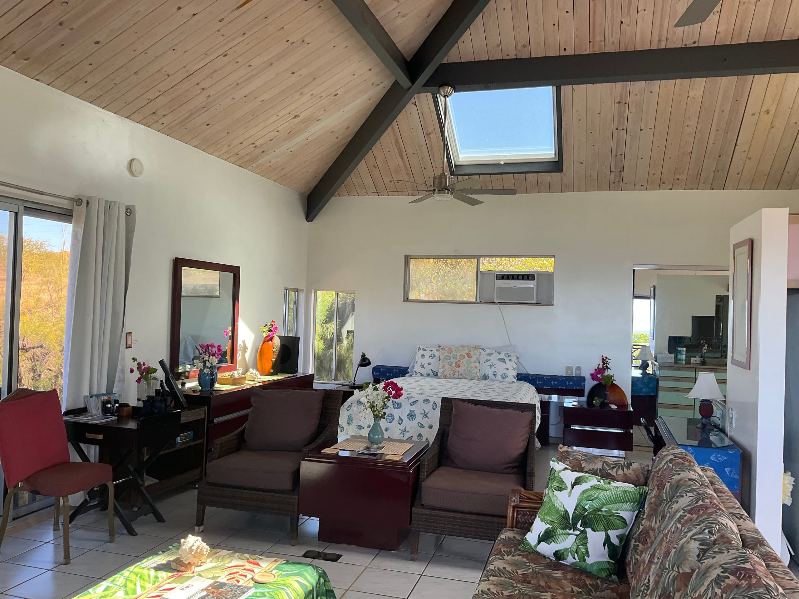 South Maui Oceanview Solo Cottage - Photo 19