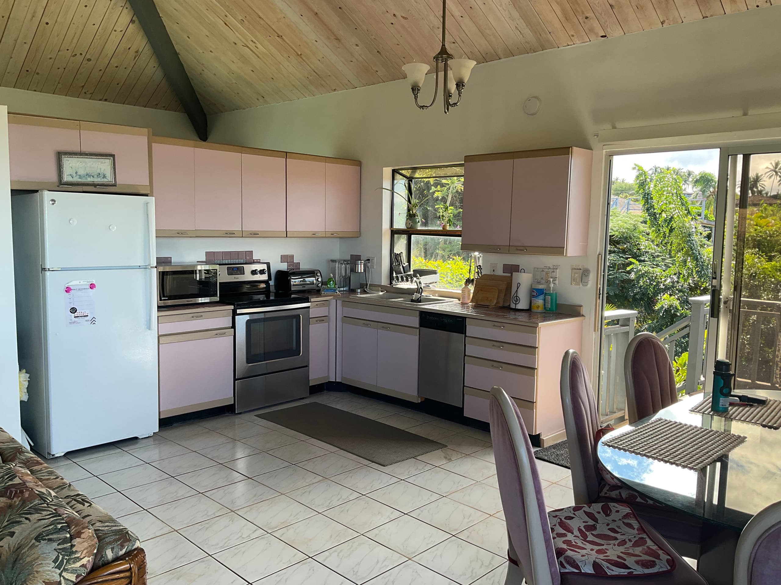 South Maui Oceanview Solo Cottage - Photo 39