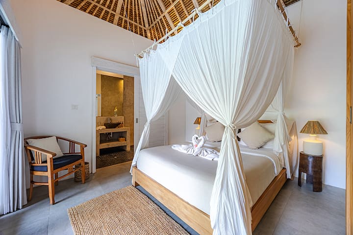 Bedroom 9