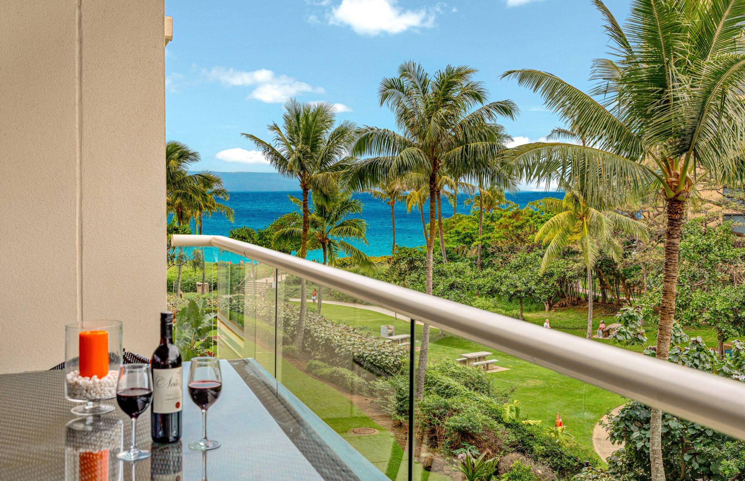 Condo in Lahaina · ★4.33 · 1 bedroom · 2 beds · 1 bath - Image 5