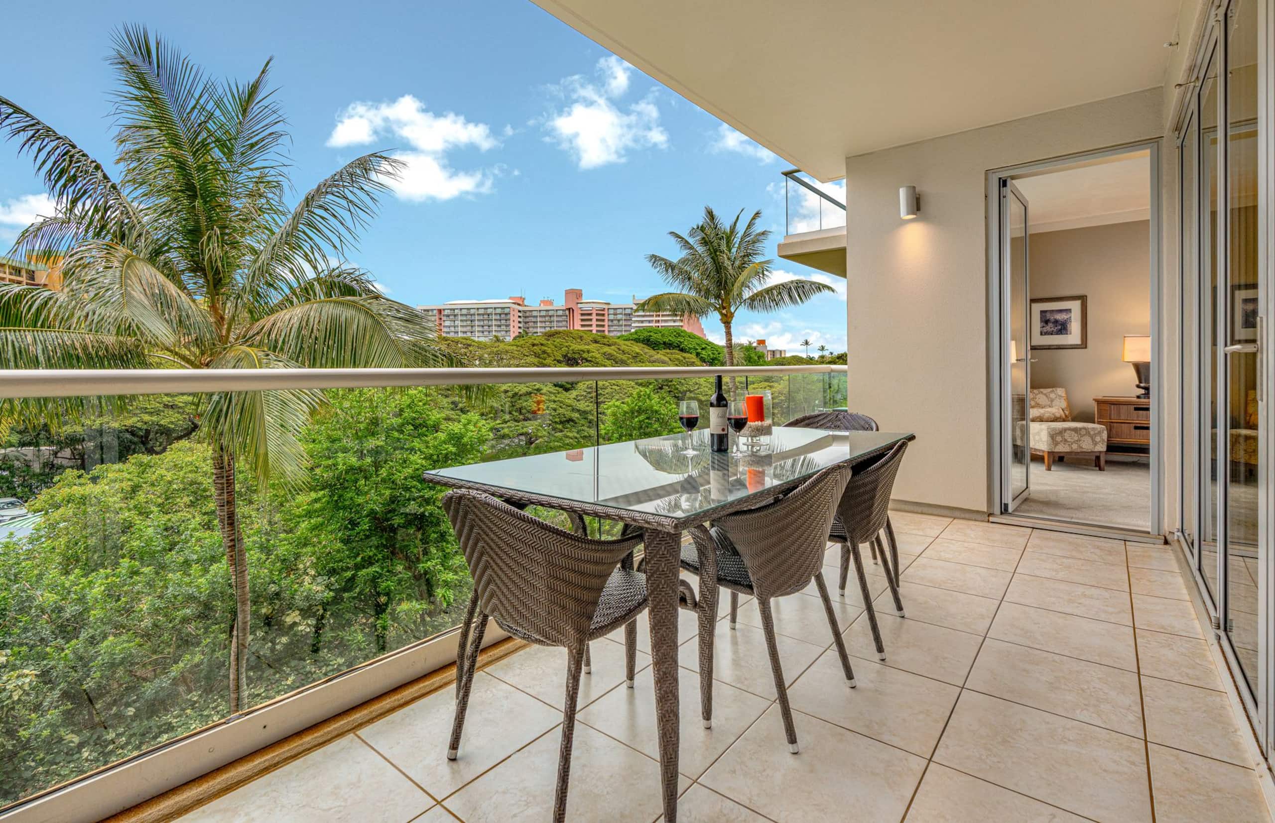 Condo in Lahaina · ★4.33 · 1 bedroom · 2 beds · 1 bath - Image 6