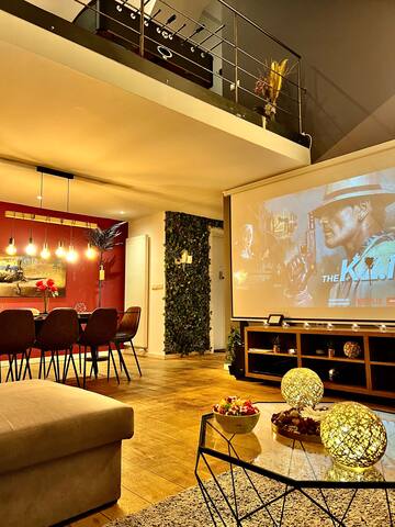 Luxury Loft Of 190m2 w/ Terrace, Gym & Babyfoot !