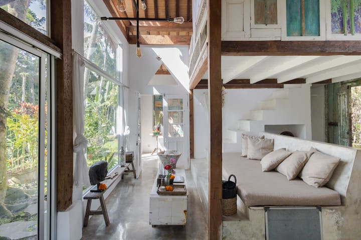 Trinity Gardens Wild Beautiful
Jungle Villa - Ubud