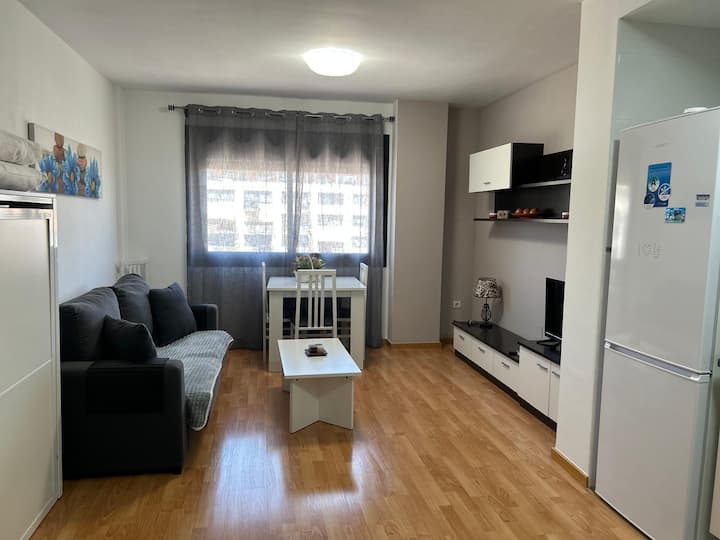 Estudio En Residencial Con Piscina - Ciudad Real