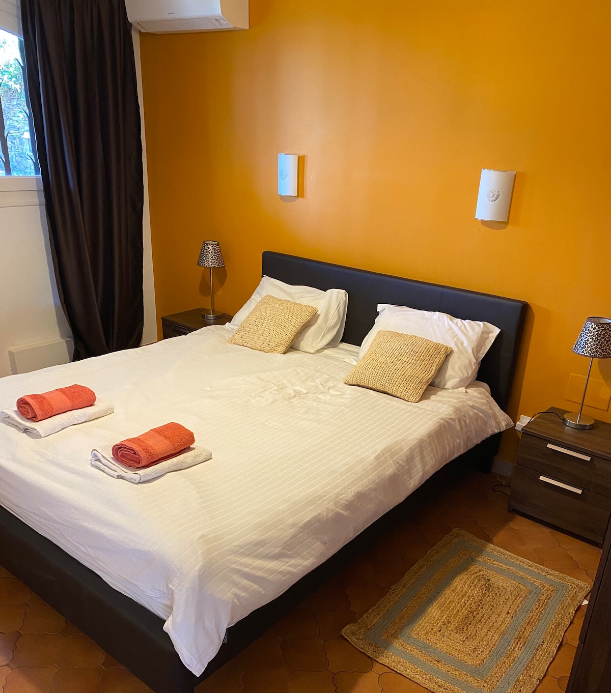 Spavaća soba 5
Prizemlje. Krevet u 160