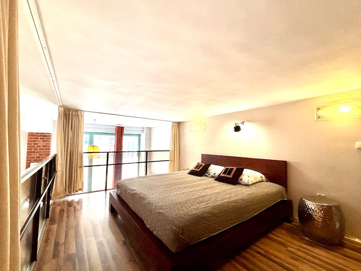 4. SPAVAĆA SOBA S BRAČNIM KREVETOM