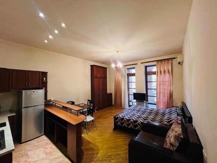 Perfect Apartment In Downtown Opera And Cascaded - Jereván