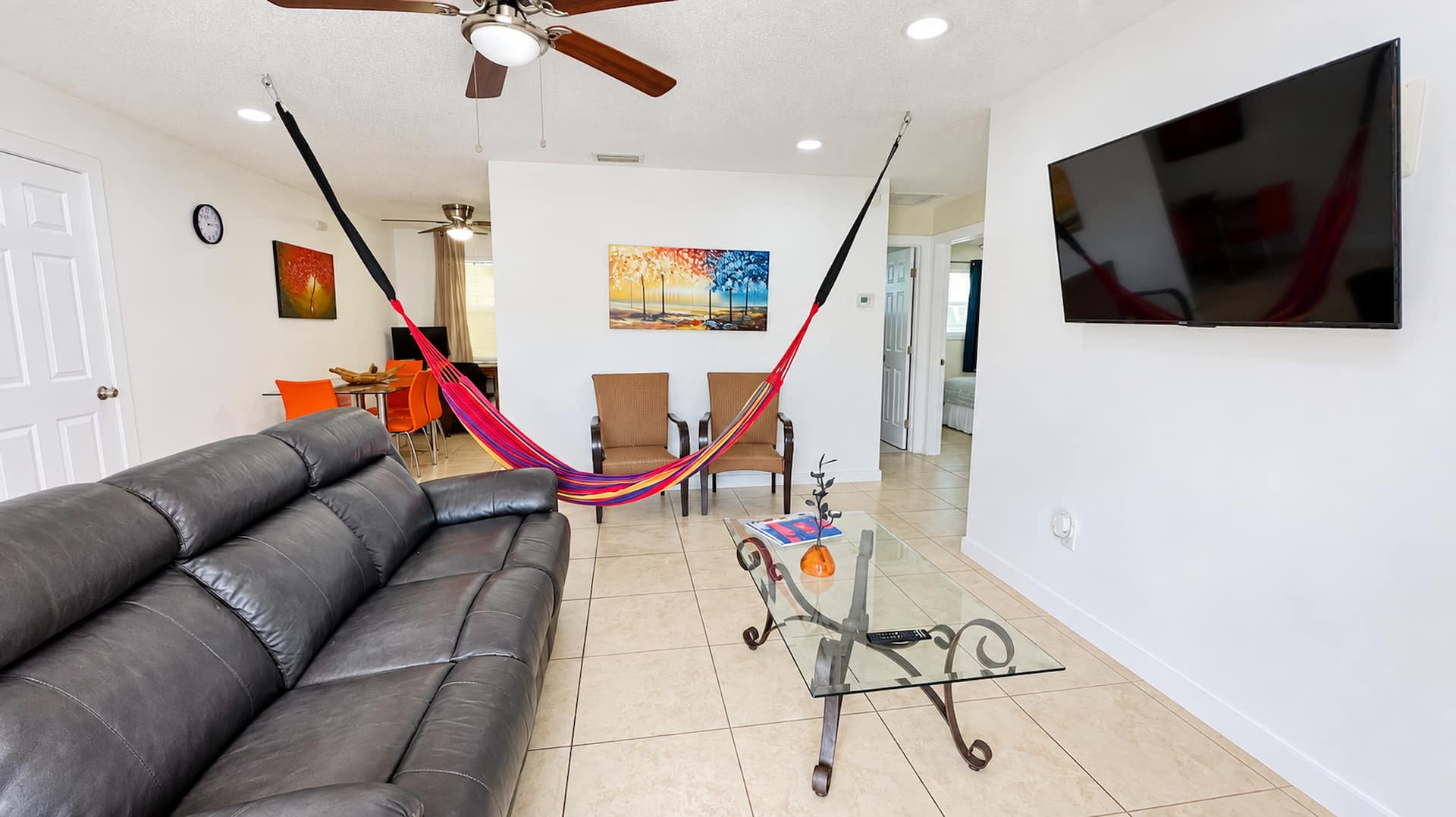 2 King Beds, Kitchen, 1Gbps, Laundry, Patio, Desk