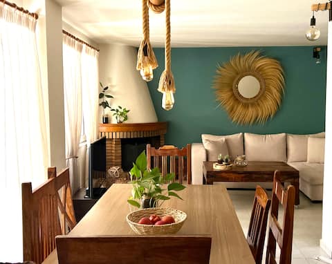 Dimitri's maisonette