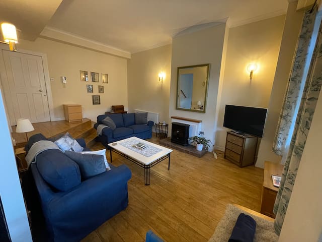 Unique spacious apt. nearby main attractions