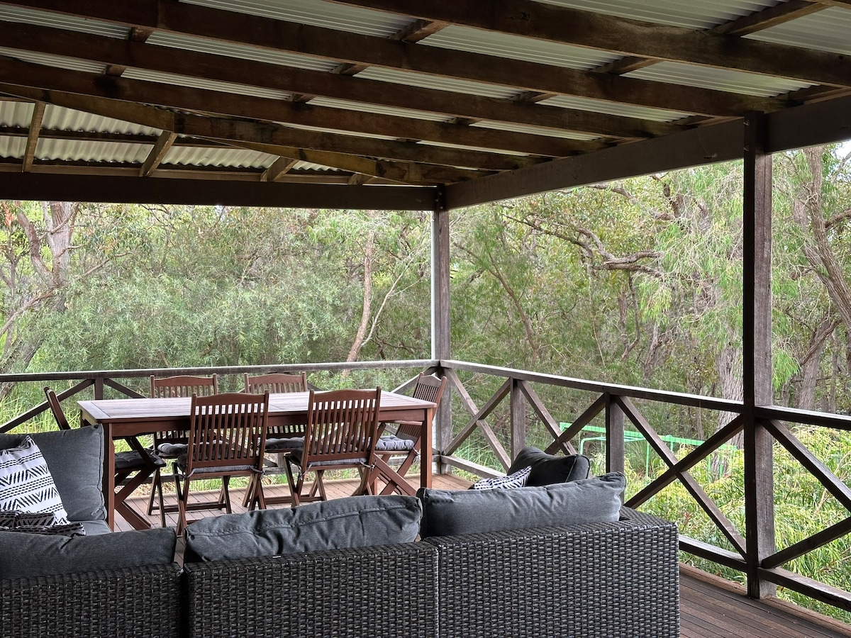 Bin 63 | Bushland Cottage | Margaret River - Gracetown