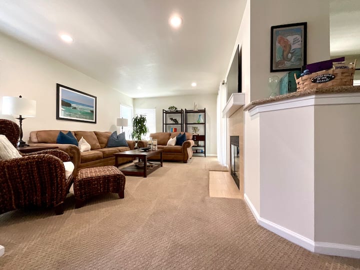 Ritz Pointe, Exclusive Monarch Beach [Str23-0012] - Laguna Niguel, CA