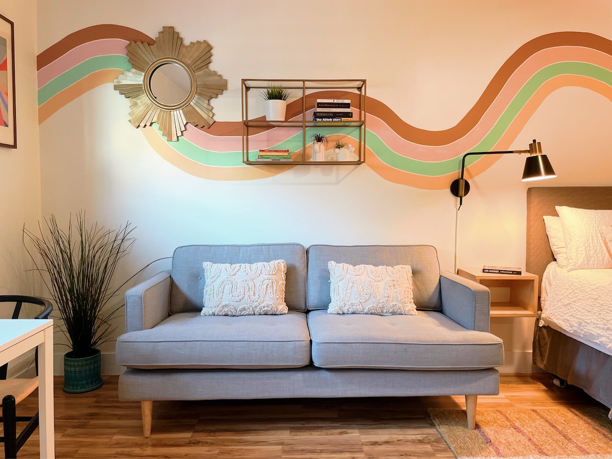 Successful Airbnb property: Modern Culver City Guest House in Culver City