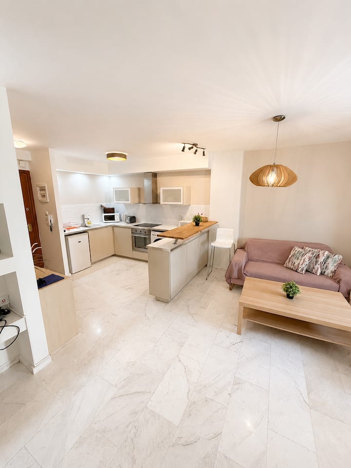 Top Location Brand New Apartment ! - 北マケドニア