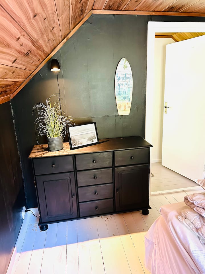 საძინებელი 3