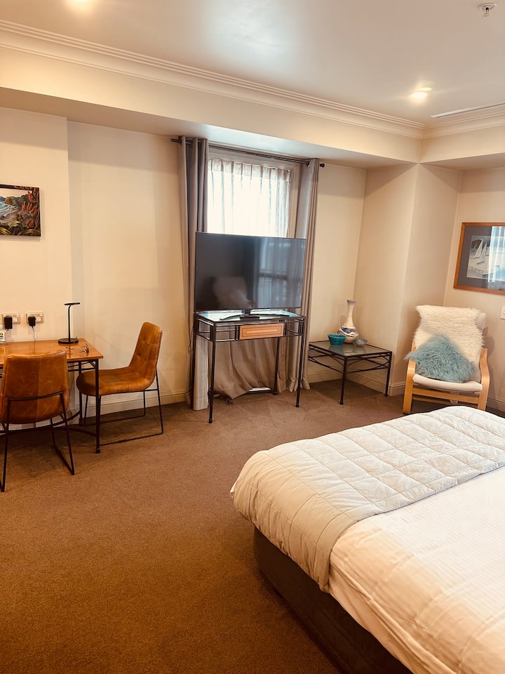 Studio In The Cbd - Auckland