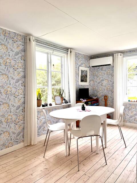 Successful Airbnb property: Stugan i Simonstorp in Norrköping