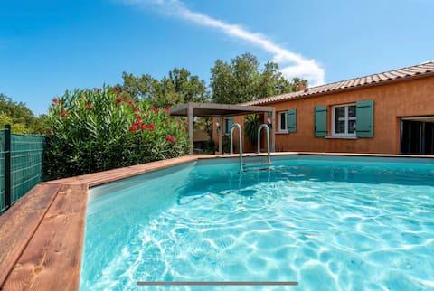 Villa, heated above-ground pool from June to September