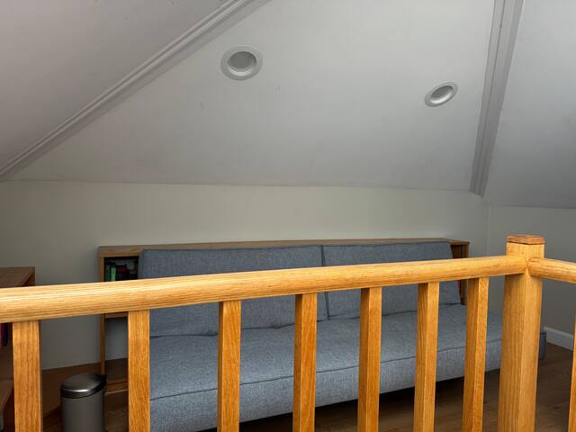 Walk to Harvard/MIT (unit 2) w/ parking gallery image 5