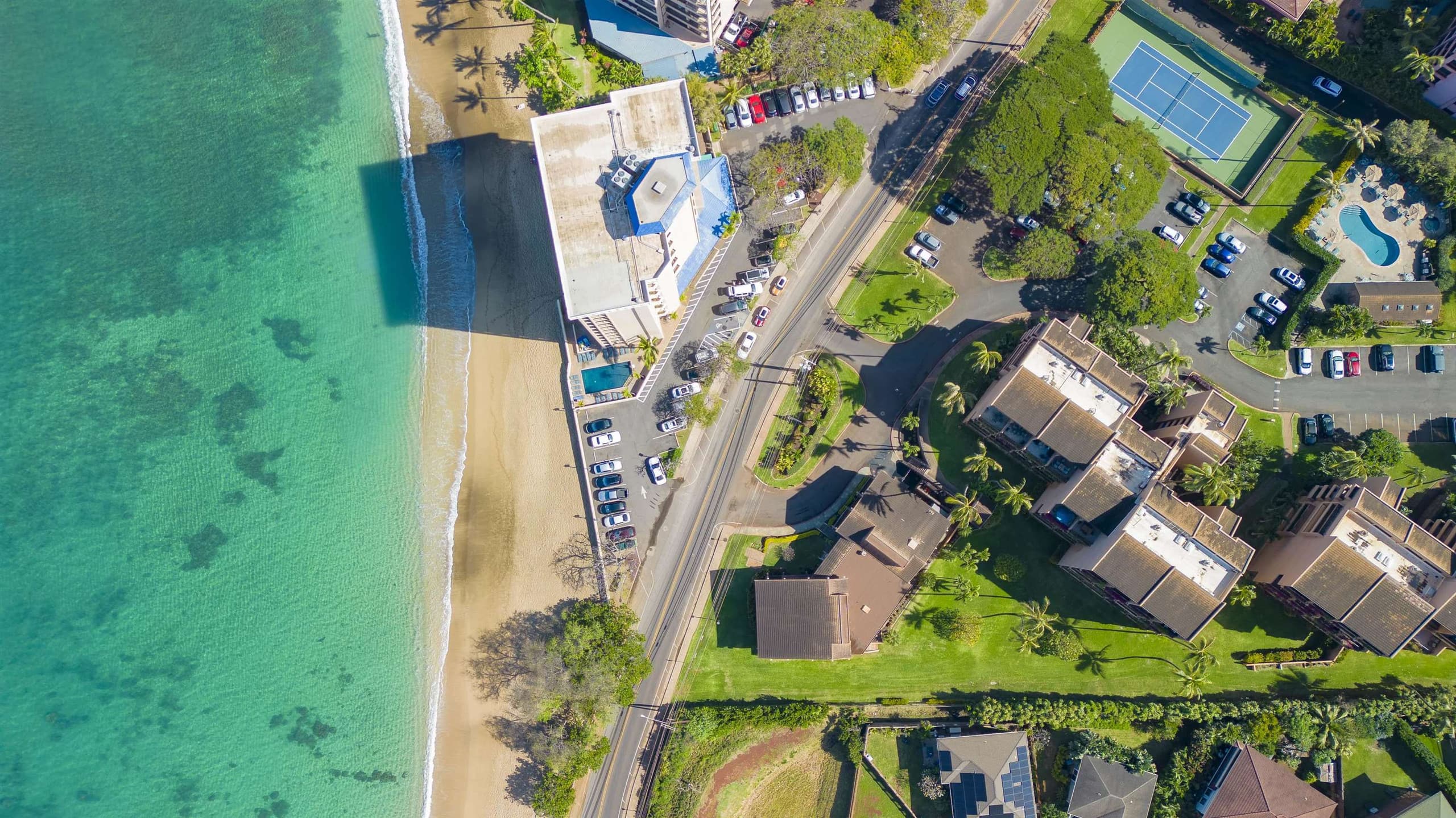 Condo in Lahaina · ★4.95 · 2 bedrooms · 4 beds · 2 baths - Image 35