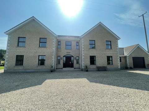 Loughview Holiday Home