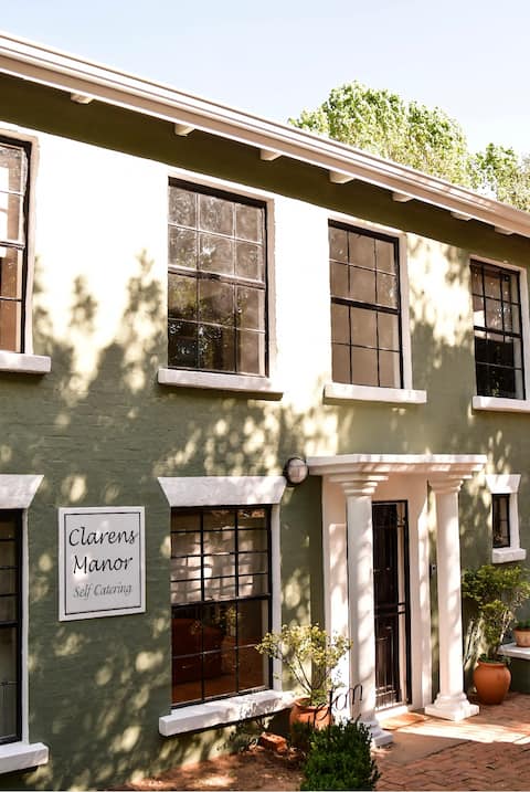 Clarens Manor
