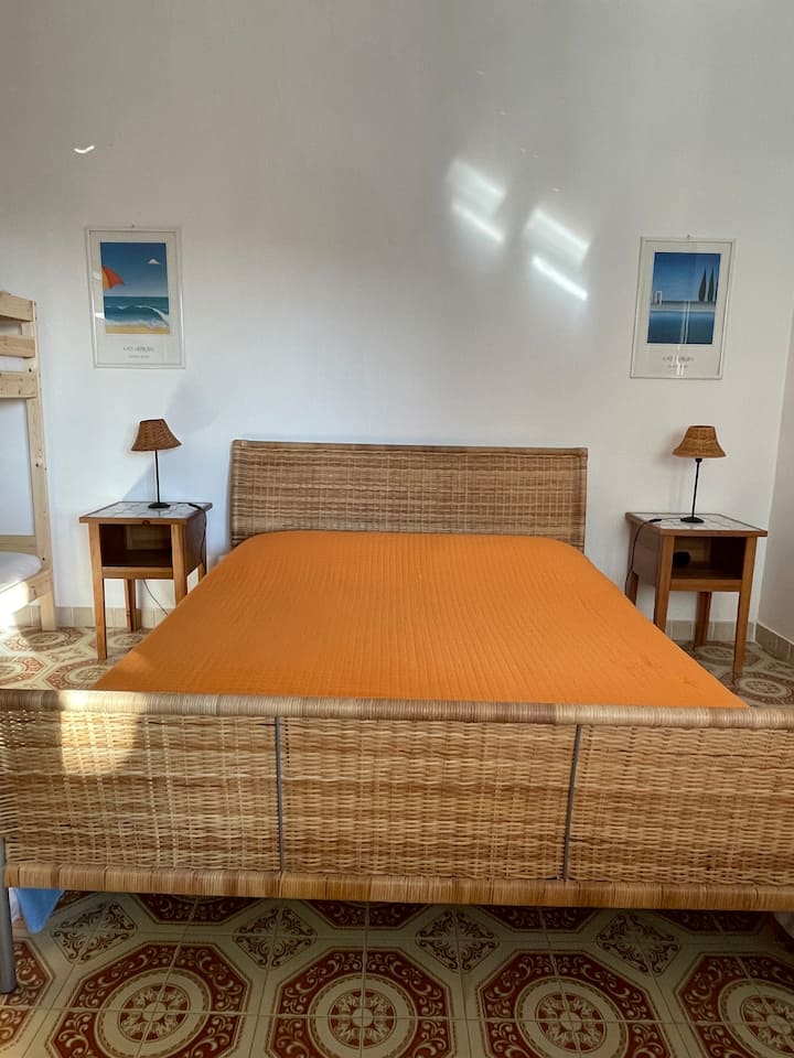 Საძინებელი 1