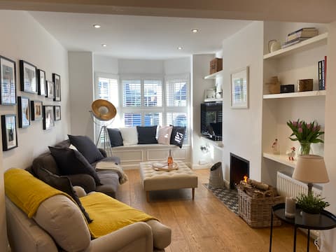 Gorgeous Victorian home-ideal get away near Henley