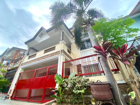 Furnished Townhouse beside SM Molino Bacoor Cavite