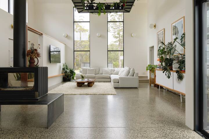 Oakleaf Place - Heated Pool, Fire Place, Fire Pit - Merimbula