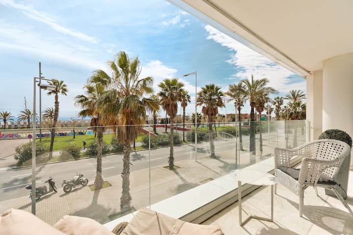 517- Beachfront Apartment - Barcelona