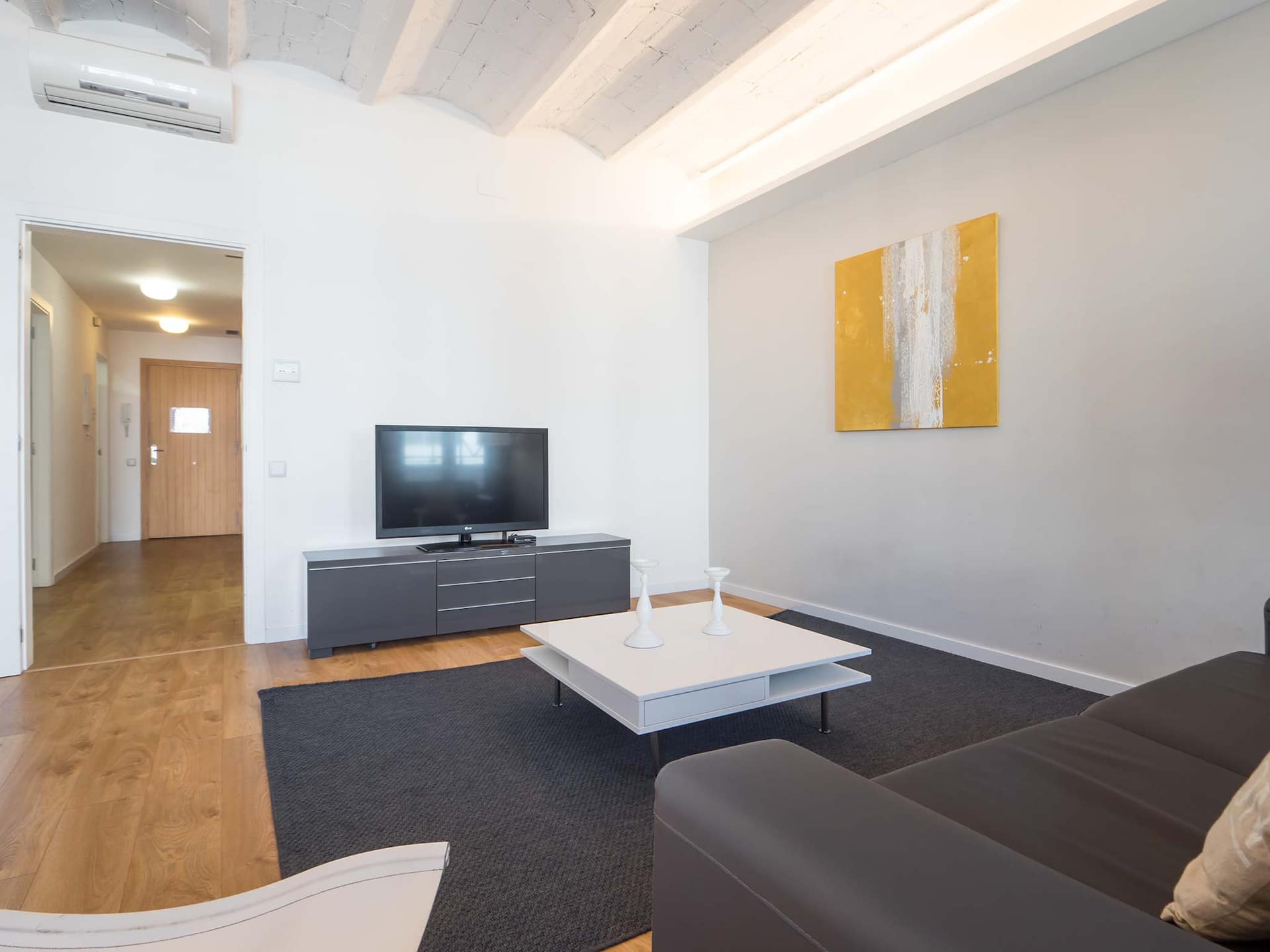941 Las Ramblas Cozy Flat VII. — photo 4
