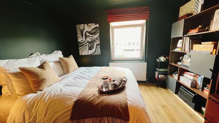 Private Room And Shower Room Cardiff Centre Home - Cardiff