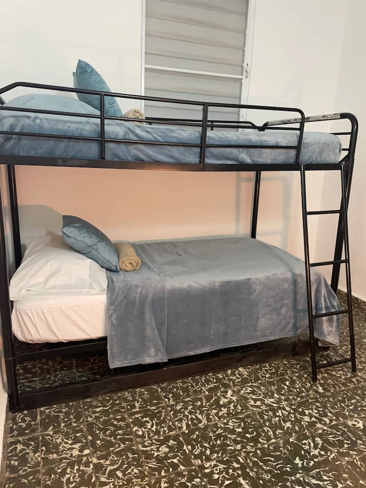 غرفة النوم 2