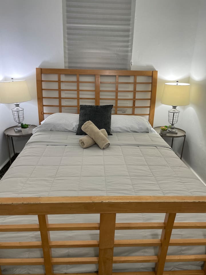 غرفة النوم 1