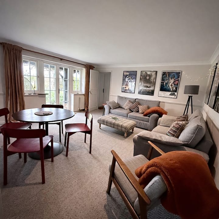 The Old Bothy In The New Forest - New Forest District