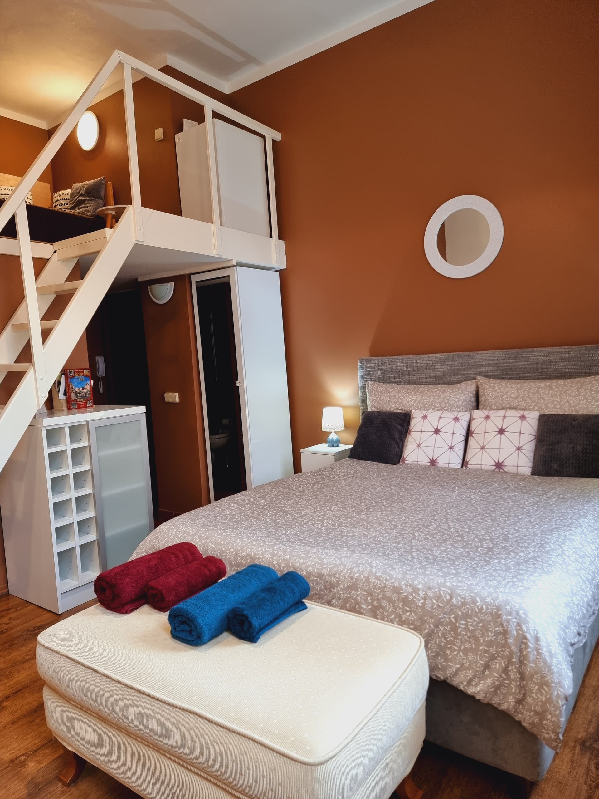 Apartment West