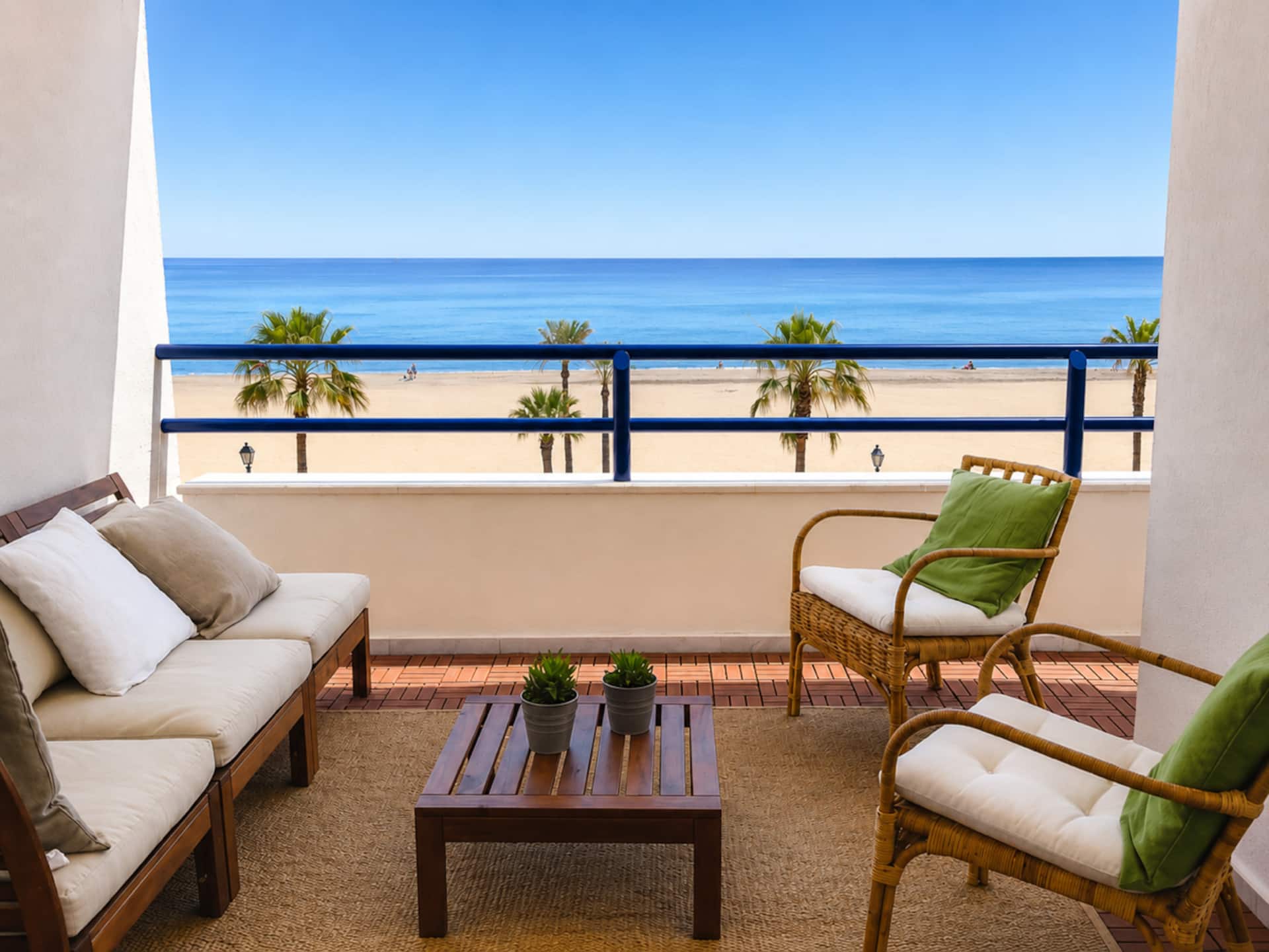 Olivia Apartment: an unforgettable view of the sea and beach