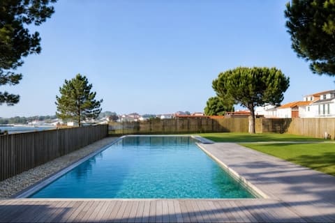 MANU&NOA TOURIST APARTMENT - SEA VIEWS. WIFI