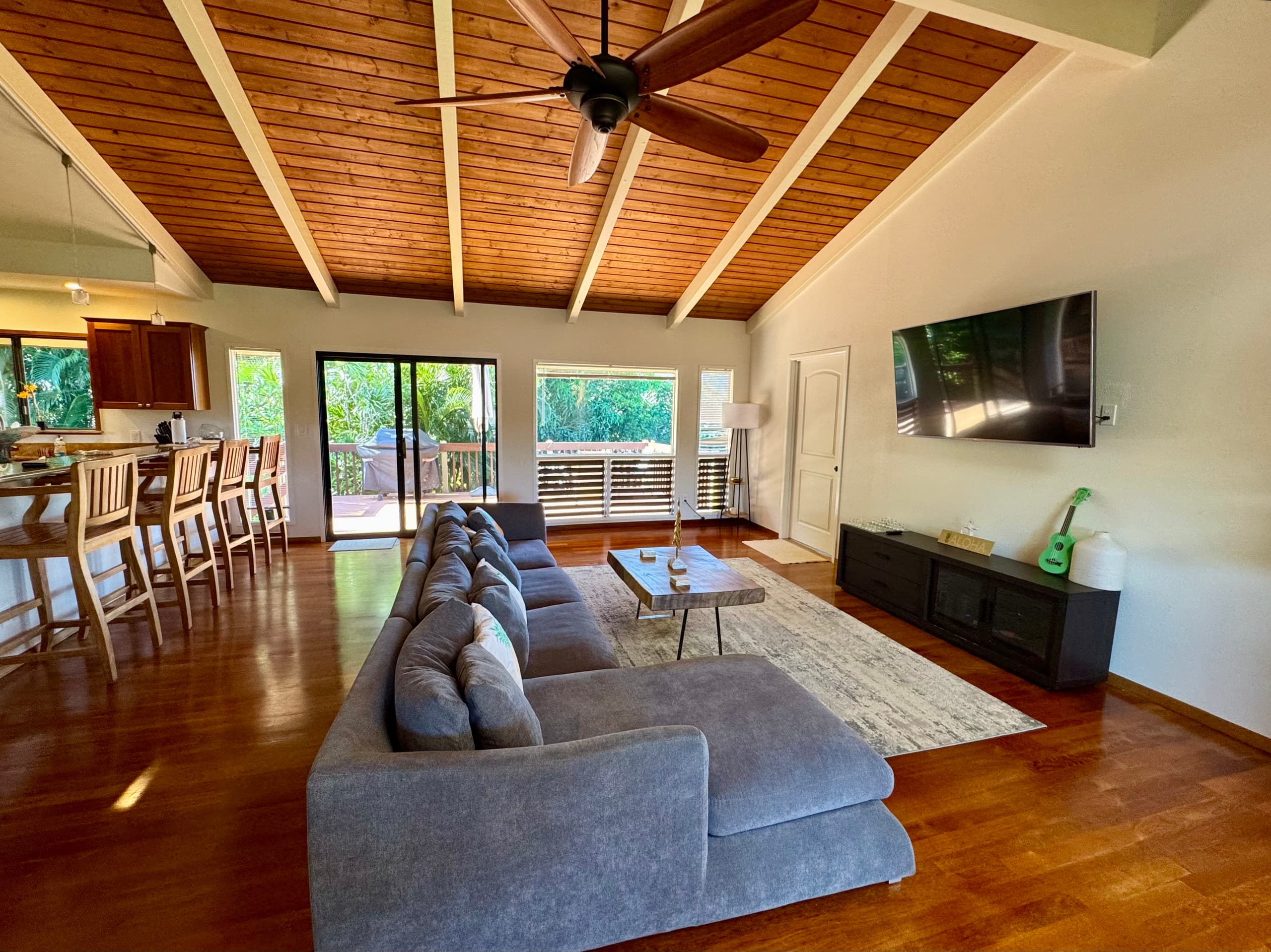 Home in Princeville · ★4.96 · 3 bedrooms · 4 beds · 3 private baths - Image 3