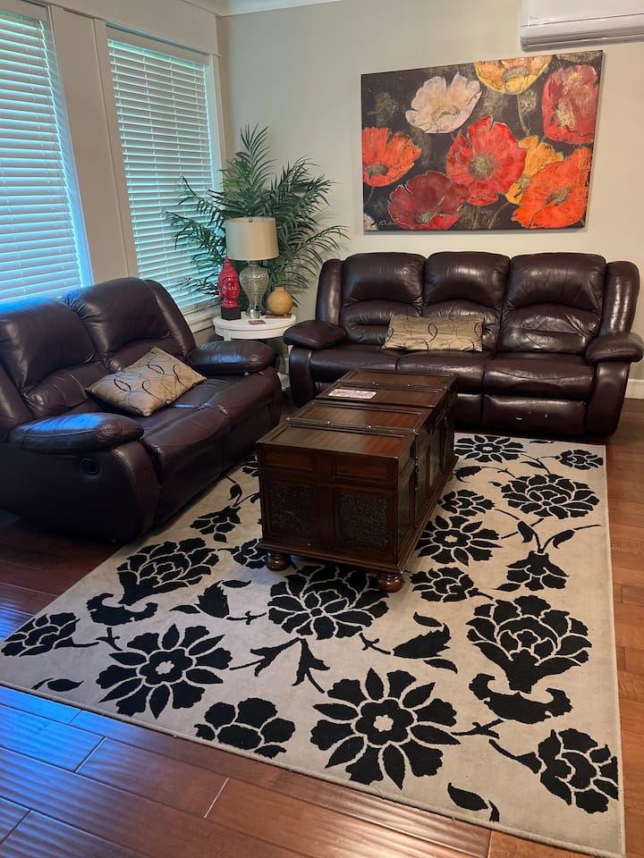 Luxury Guest Cottage, White Rock, S/surrey - 素裡