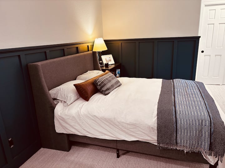 საძინებელი 4