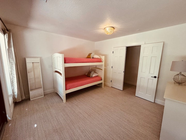 საძინებელი 3