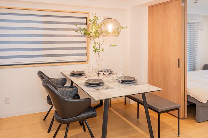 120sqm 5LDK 3-Stories House 3BT JR Shin-Okubo 5min gallery image 2