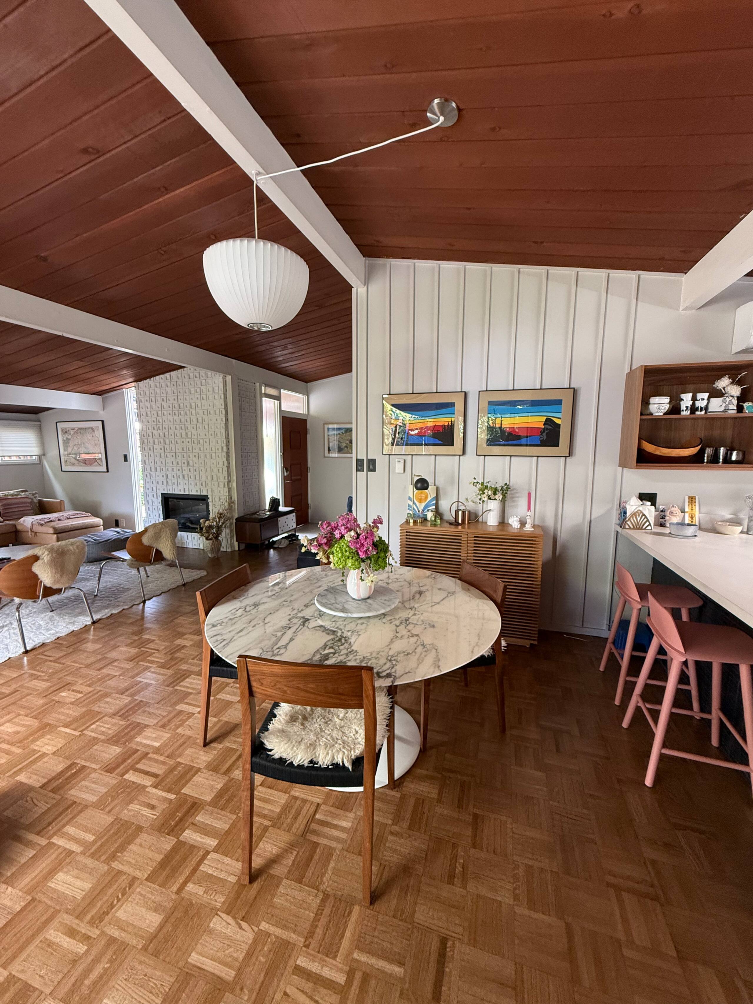 Eichler Home with Hot Tub & Fruit Trees - Photo 14