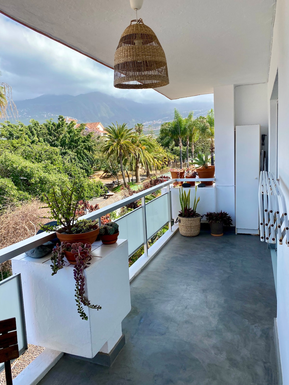 Casa Agave  Atemberaubende Aussicht & Pool! - Condos zur Miete in Puerto de  la Cruz, Santa cruz de Tenerife, Spanien - Airbnb