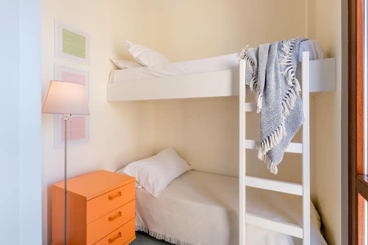 غرفة النوم 2