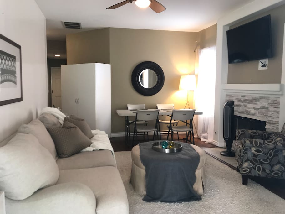 Airbnb Beautiful Guest house with private entrance