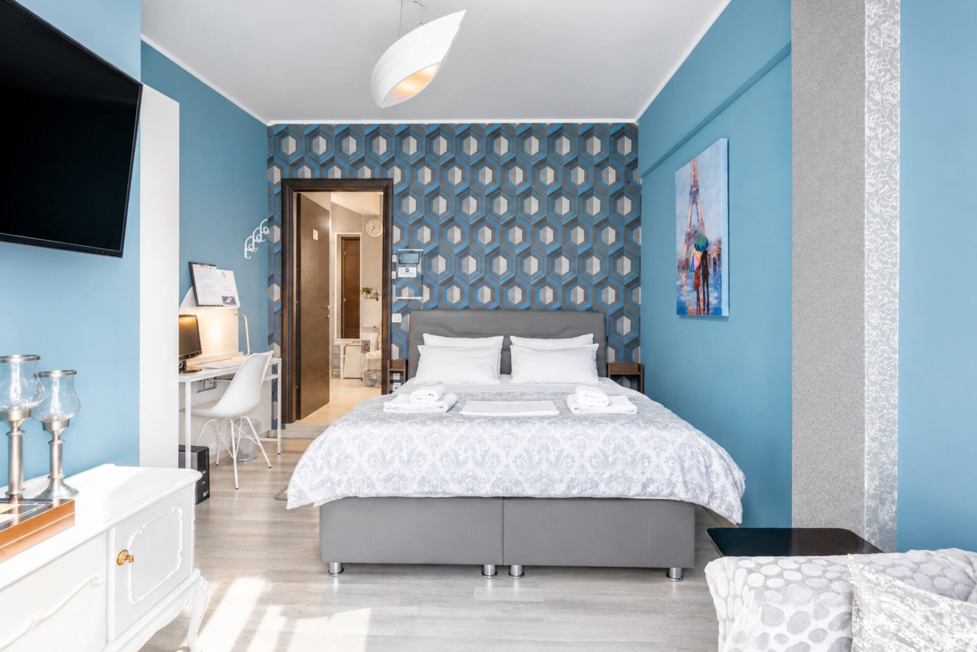 Arvanitidis Suites Romeo central luxury suite